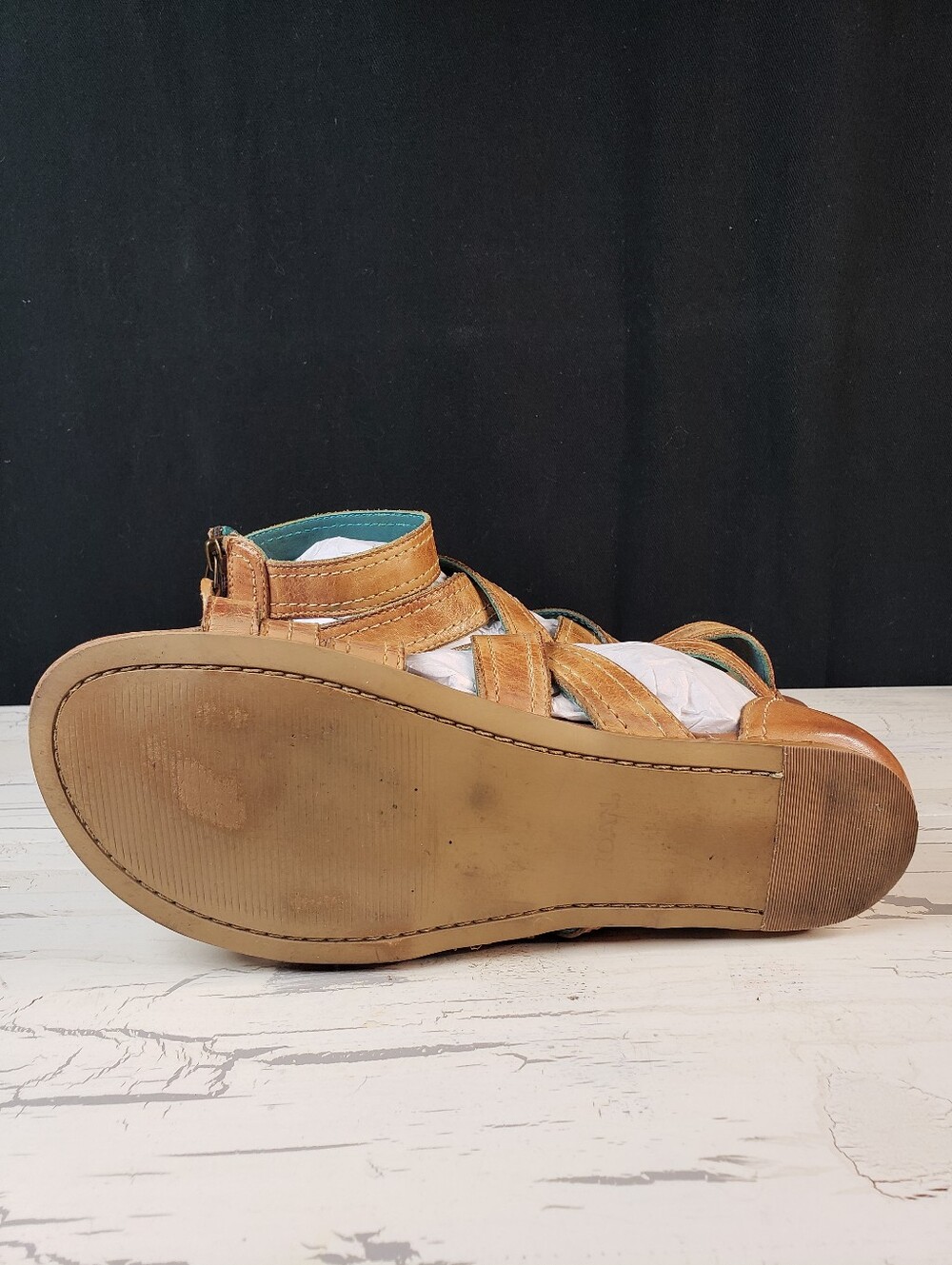 Roan by Bed Stu 'Royalty' Leather Roman Sandals in Pecan - Women's size 9 - Picture 14 of 16